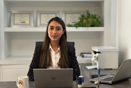 Mobina Ghorban Nejad, Nutrition counsellor and dietitian